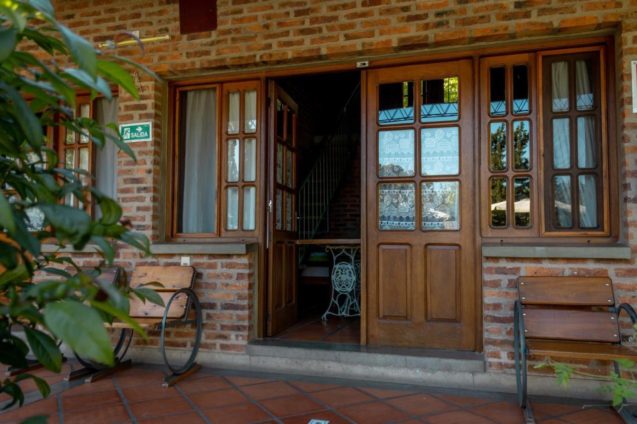 Hostal Canela Termas del Daymán Εξωτερικό φωτογραφία