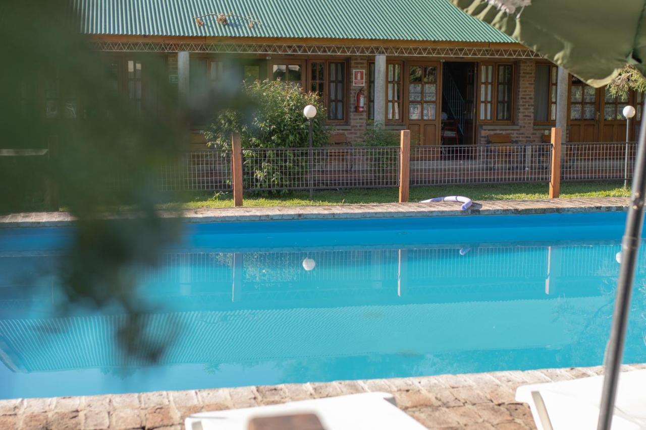 Hostal Canela Termas del Daymán Εξωτερικό φωτογραφία